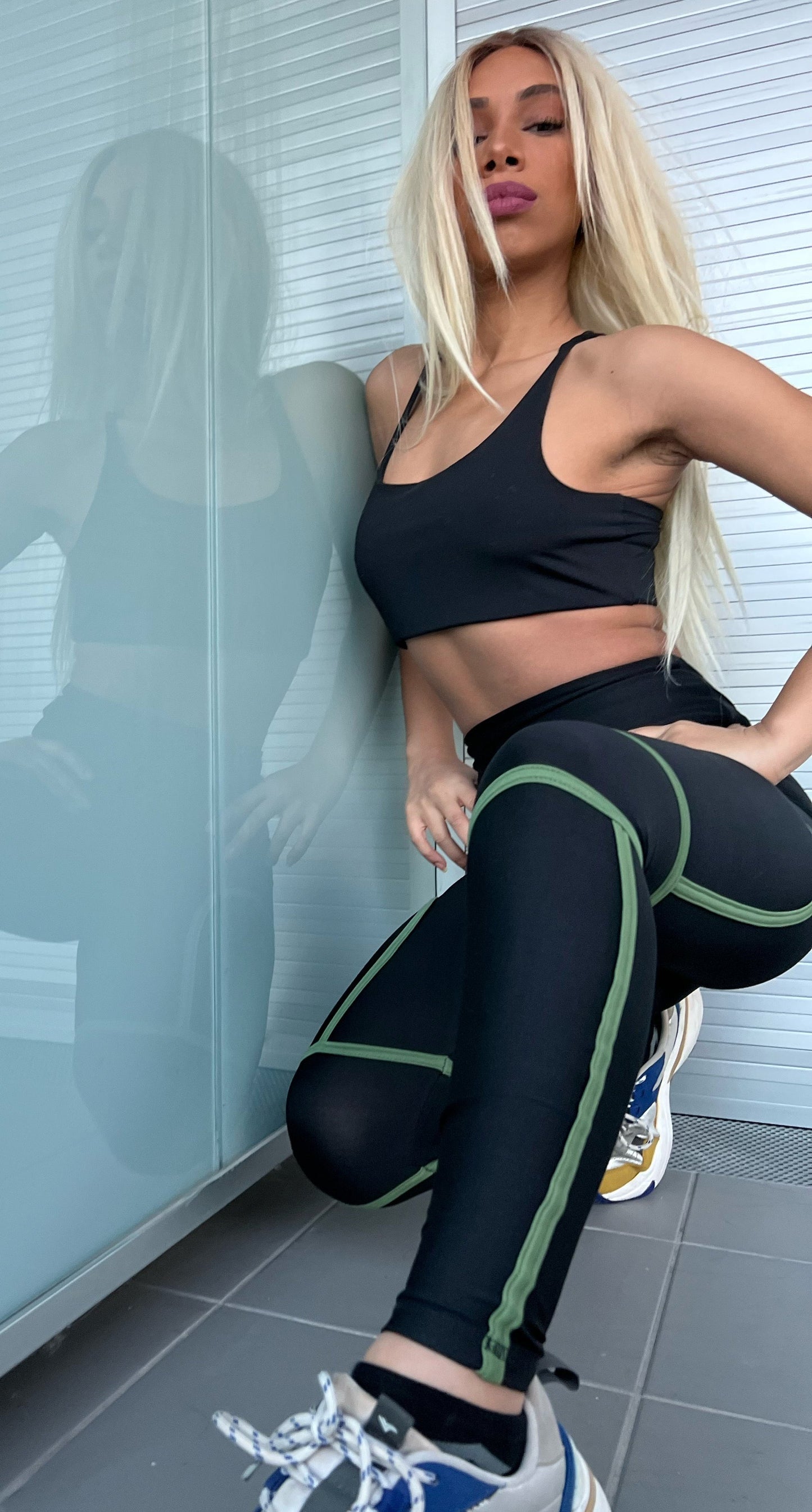 ACTIVE Solid- Khaki