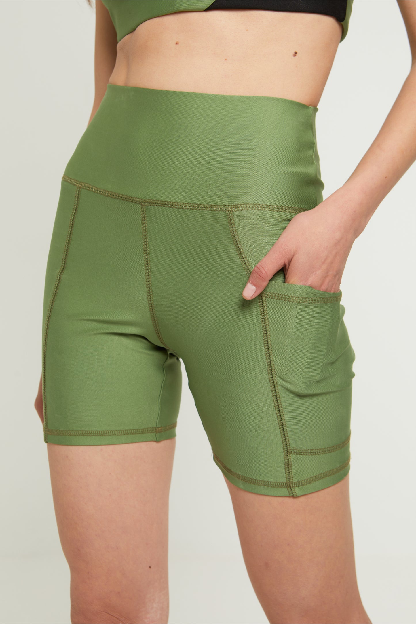 HIIT BIKER SHORTS